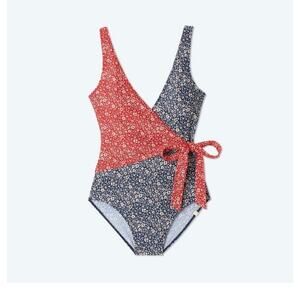 Summersalt Perfect Wrap One
Piece Swimsuit size 12